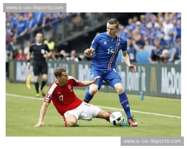 法兰西的优雅对决冰岛的冰封战歌：一场穿越时空的绿茵奇迹